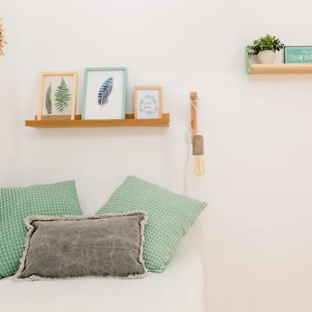 Feel In Stunning Renovated Nest In Graca Lägenhet Lisboa