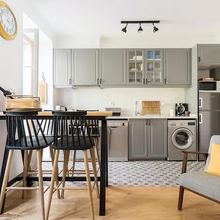 Apartament Feel In Stunning Renovated Nest In Graca Lizbona