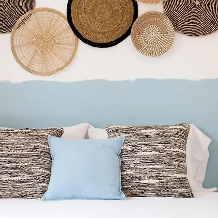 Feel In Stunning Renovated Nest In Graca Лиссабон