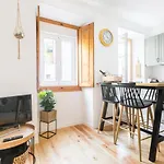 Quiet Graca 2-Br Near The Iconic Tram 28 By Nestatlisbon