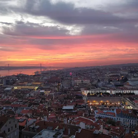 Apartmán Quiet Graca 2-br Near The Iconic Tram 28 By Nestatlisbon *